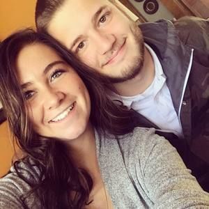 Meet your Posher, April